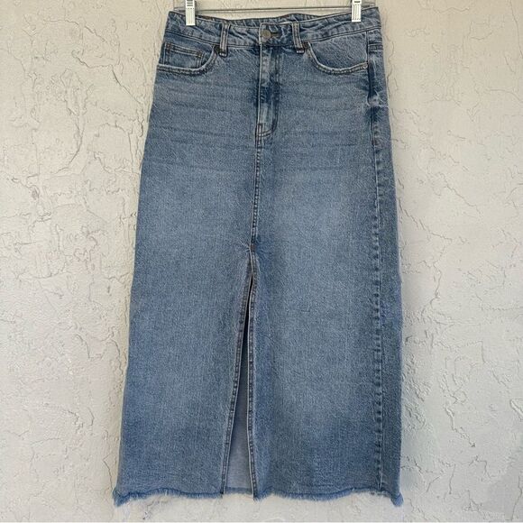 HABITUAL Denim Jean Maxi Skirt Women Size 4\27 Front Slit Boho Western - Picture 1 of 11